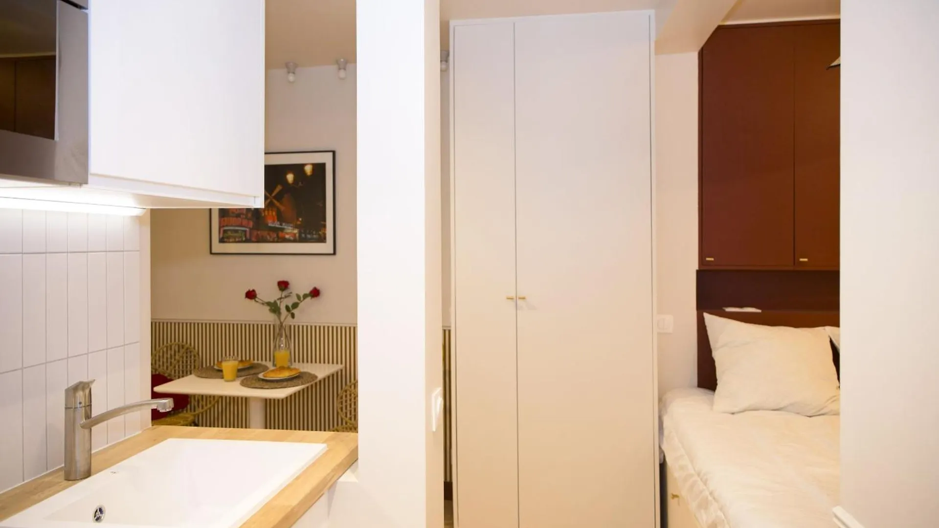 Studio Fonctionnel Et Moderne Place Clichy - 2P Paris