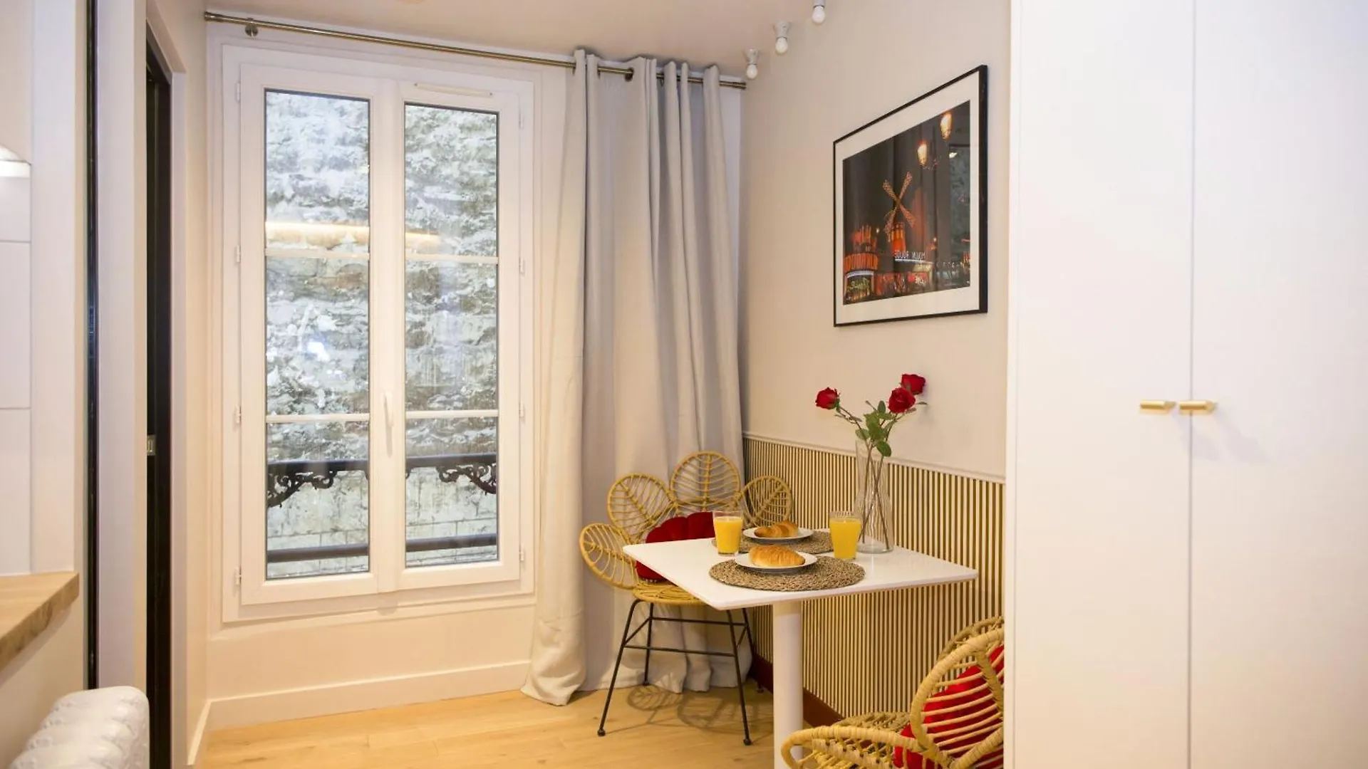Apartment Studio Fonctionnel Et Moderne Place Clichy - 2P Paris